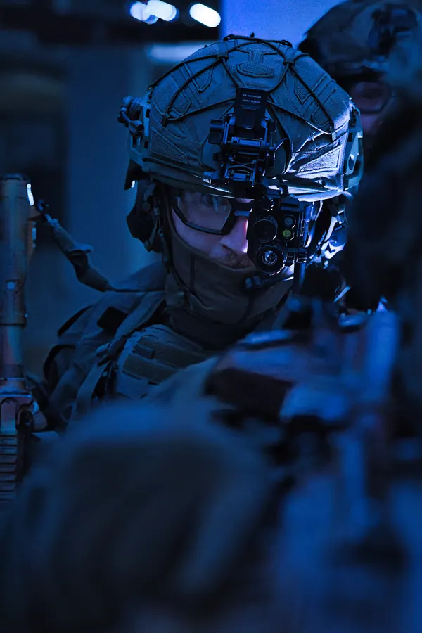 Close on helmet mount and night vision under night light
